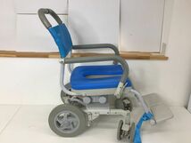 ●営HS299-200B Uchie ウチエ 折りたたみ 入浴 介護用 車椅子　ブルー 介護用品_画像2