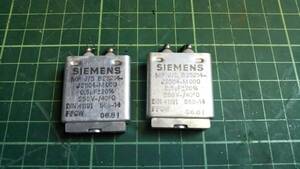 SIEMENS　ハーメチック　MPコンデンサー　2個　0.5uF/250V