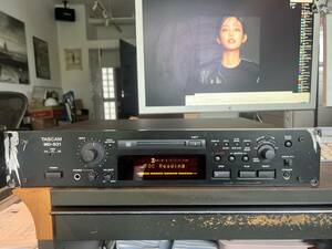 TASCAM MDプレーヤー MD-501 オーディオ機器 業務用 音響機材 リモコン新品