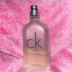 カルバンクライン香水　CKone