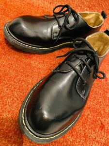 Dr.Martens