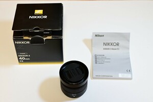 中古美品　NIKKOR Z　40mm　ｆ／2　メタルフードつき