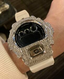 G-SHOCKdw-6900本物天然ダイヤ鑑定書付き