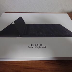 iPad Pro (10.5-inch) Smart Keyboard MPTL2J/A （チャコールグレイ）