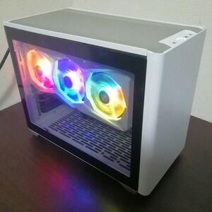 【全て新品】小型で美麗なゲーミングPC［5600X/RX7600/メモリ32GB/SSD 1TB/500W Gold］