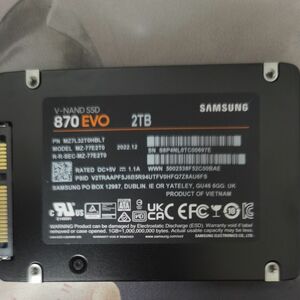 SAMSUNG SSD2TB SATA EVO