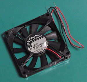 松下 FBA08T12H (DC12V FAN/8cm角) [管理:SA1248]