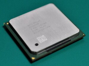 Intel Celeron Processor 2GHz SL6RV (128K Cache/400MHz FSB) [管理:SA1201]