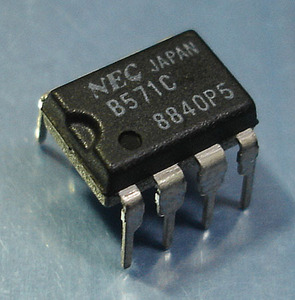 NEC uPB571C (500MHz プリスケーラーIC) [D]