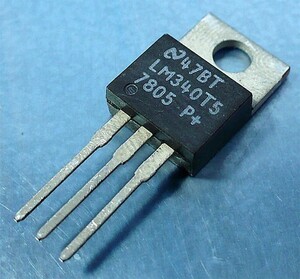 NS LM340T5 (7805・三端子レギュレータ +5V/1A) [10個組](b)