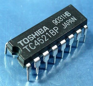 東芝 TC4521BP (24ステージ周波数分周器) [4個組](b)