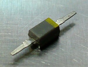 NEC 1SV50 burr cap ( changeable capacity diode ) [4 piece collection ](e)