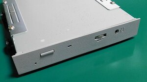 Sun SPARC station用 SCSI CDROMドライブ (東芝 XM-4101B) [管理:SA835]