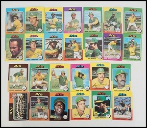 1975 Topps A's 26枚 #300(Reggie Jackson)等 レジージャクソン アスレチックス Oakland Athletics MLB Baseball card 258a