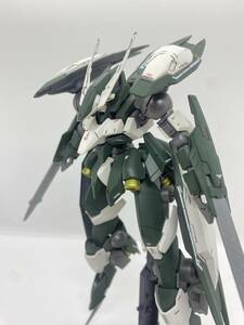 HG レギンレイズジュリア　全塗装完成品