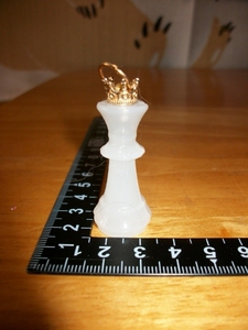^v chess Queen ( woman .) charm white * pendant strap iya ring earrings * resin hand made ^V
