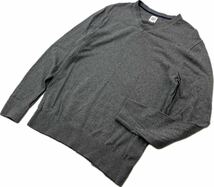 GAP ☆ 着まわし抜群◎ コットン ニット Vネック セーター トップス グレー M 万能 オンオフ 通年 定番 大人カジュアル ギャップ■S3262_画像1