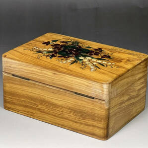 フランス製 アンティーク スミレ スズラン 花束 手描き モシュリンヌ 大 オリーブの木箱 ボックスの画像7