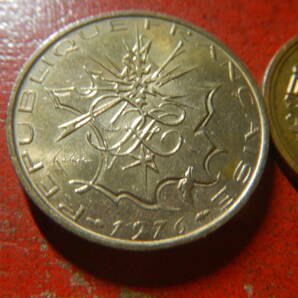 外国・フランス／１０フラン・ニッケル黄銅貨（1976年） 24050102の画像3
