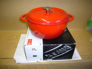 ZWILLING 鋳物ホーロー鍋　赤　24㎝鍋　未使用品　当時物