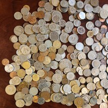 外国銭 硬貨 外貨 古銭 コイン 企業城下町での整理品 大量 まとめて 重量1963g_画像2