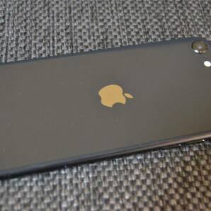 中古品 au版 iPhoneSE 第2世代 64GB ブラック MX9R2J/A バッテリー80% 記号5a1の画像2