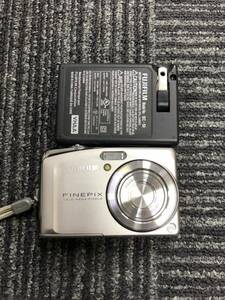 森　FUJIFILM　FinePix　F50fd　コンパクトデジタルカメラ　ファインピックス　現状品