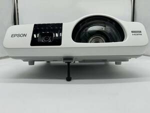 EPSON プロジェクター 　EB-536WT リモコン付き / ランプ使用時間500H以内