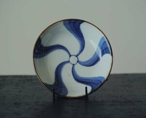  old Imari blue and white ceramics .. writing plate / old .. Edo period the first period Imari ..... sake cup and bottle flat sake cup 