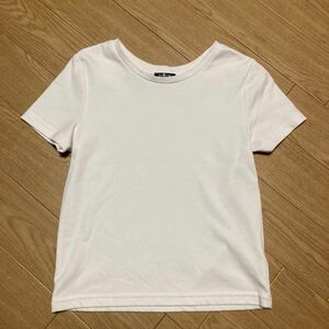 SUREVE ホワイト Tシャツ 半袖Tシャツ トップス 白 レディース