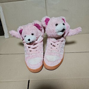 Adidas Jeremy Scott ベア bear 激レアピンク？の画像1