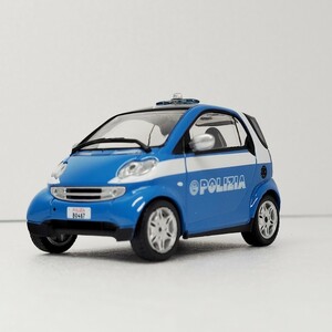 1/43 スマート フォーツー イタリア警察 パトカー 2003 Smart Polizia Police MC01 Fortwo ダイムラー Daimler フランス車 1円〜 051317