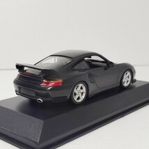 箱付き　1/43 MINICHAMPS ポルシェ 911 996 GT2 3216個限定 2000年 Black 黒色 ドイツ車　Porsche　ミニチャンプス　1円〜 051509_画像2