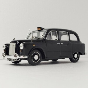 1/43 IXO オースチン FX4 ロンドンタクシー 1965 AUSTIN LONDON Taxi イギリスタクシー 観光 クラシックタクシー UK ミニカー 1円〜 051807