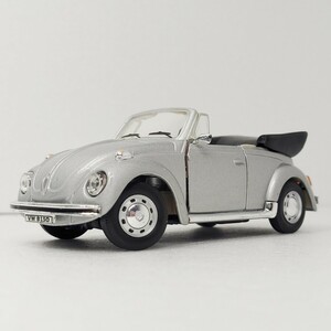 1/43 フォルクスワーゲン ビートル カブリオレ ステアリング付 Volkswagen beetle cabriolet レトロ　クラシックカー　1円〜 051817