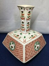 ☆希少　珍品☆　四角陶器　花瓶　壺　珍しい形　一輪挿し　器　道具　高さ30.5ｃｍ　　深さ28.5ｃｍ　重量3.6ｋｇ　高台10.5ｃｍ_画像3