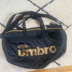 umbroアンブロUMBRO ボストンバッグ ブラック黒ショルダーバッグハンドバッグサッカー運動スポーツ