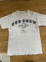 セール 即決1円 DUB SHOW Monster Energy 2012 Tシャツ ALSTYLE サイズM 肩幅52 身幅53 着丈73_画像3