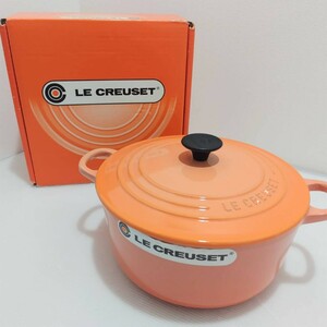 D(0417i3) ☆未使用☆ ル・クルーゼ Le Creuset ココットロンド 22cm ピーチ ガス IH オーブン 対応 鍋 ホーロー 鋳鉄