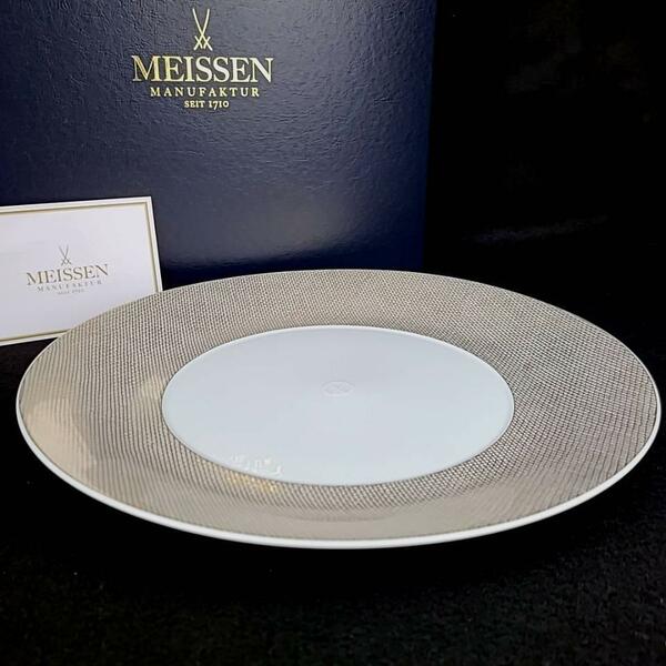 ●未使用 ◆ マイセン　Meissen コスモポリタン　ゴールド プレート　30cm　大皿　1枚 サービスプレート 箱つき 廃盤　希少　レア