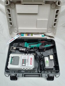 リョービ　14.4V 小型レシプロソー BRJ-120 充電器BC-1400L電池パックB-1430L ブレード3枚　1枚は使用品　ケース　動作確認済みです