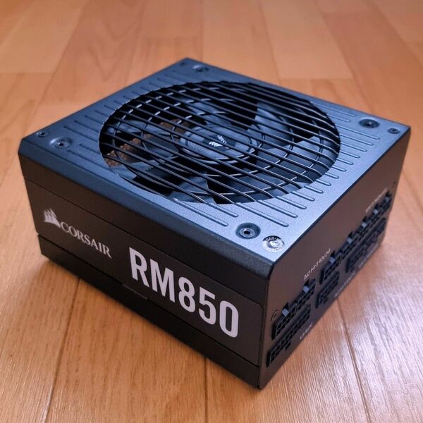 Corsair RM850-2019- 850W PC電源ユニット 80PLUS GOLD PS863 CP-9020196-JP