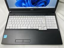 ★1円～スタート！富士通 LIFEBOOK A5513/M ◆Intel Core i3-1215U @ 2.50GHz ◆メモリ8GB/SSD256GB ※Windows 11【ジャンク品】1028_画像2