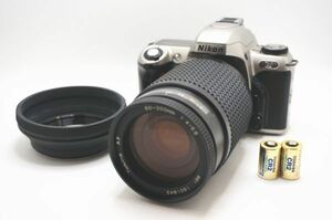 美品　ニコン Nikon U ボディー　＋　トキナー Tokina AF 60-300mm 1:4-5.6