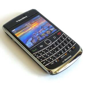 【中古】 ドコモ docomo BlackBerry Bold 9700 本体のみ