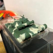 154 modelcollect モデルコレクト 1/72 ソビエト連邦 ソ連軍 主力戦車 T-80B MOD 1985年 西部地域 模型 プラモデル 塗装済み 完成品_画像5