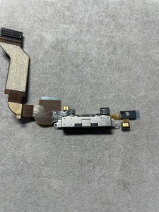 【送料無料】スモールパーツ iPhone4s ドックコネクタ ブラック
