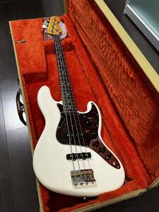 Squier Classic Vibe '60s Jazz Bass ジャズベース エレキベース 