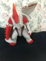 ウルトラマン ウルトラ怪獣DX スネークダークネス ソフビ タグ付き_画像2