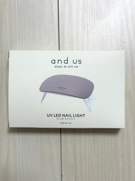 中古　スリーコインズ　スリコ　and us UV LED ネイルライト